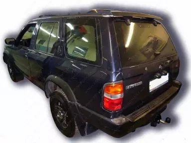Купити Фаркоп для Nissan Pathfinder 1996-2004 стандартний