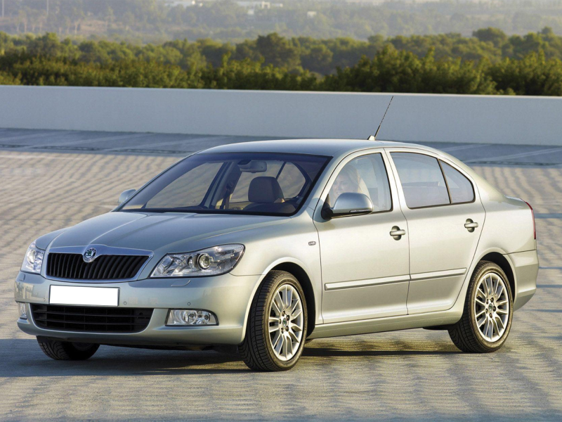 Купити Мультимедійна система Gazer T6510-T5/H до Skoda Octavia, Fabia 2, Universal