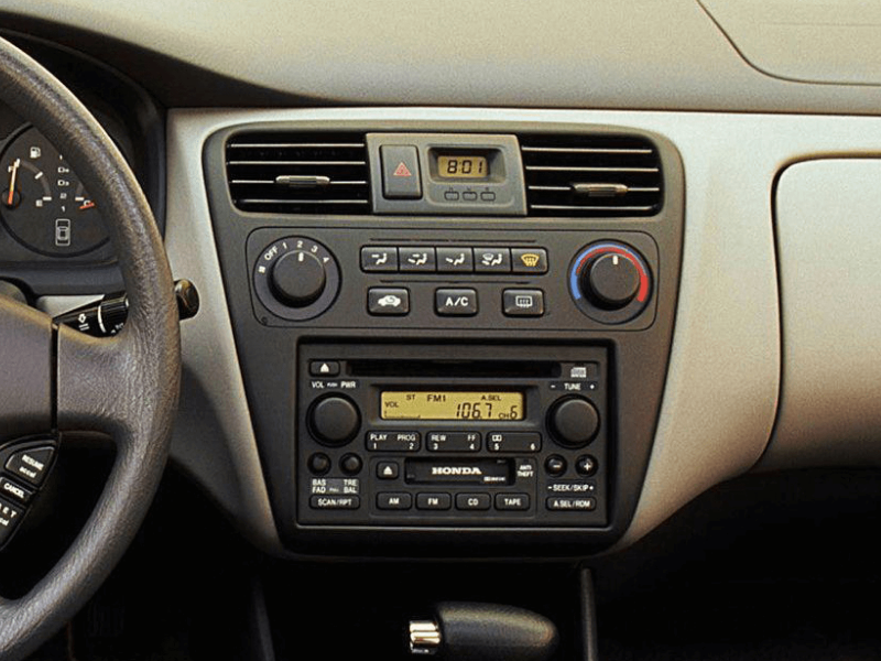 Купити Мультимедійна система Gazer T6009-CF до Honda Accord 6 1997-2002