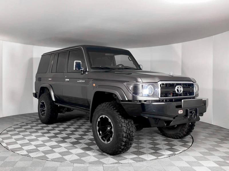 Купити Мультимедійна система Gazer T6009-J70 PRO MAX до Toyota Land Cruiser 70 (J70) 2007-2020