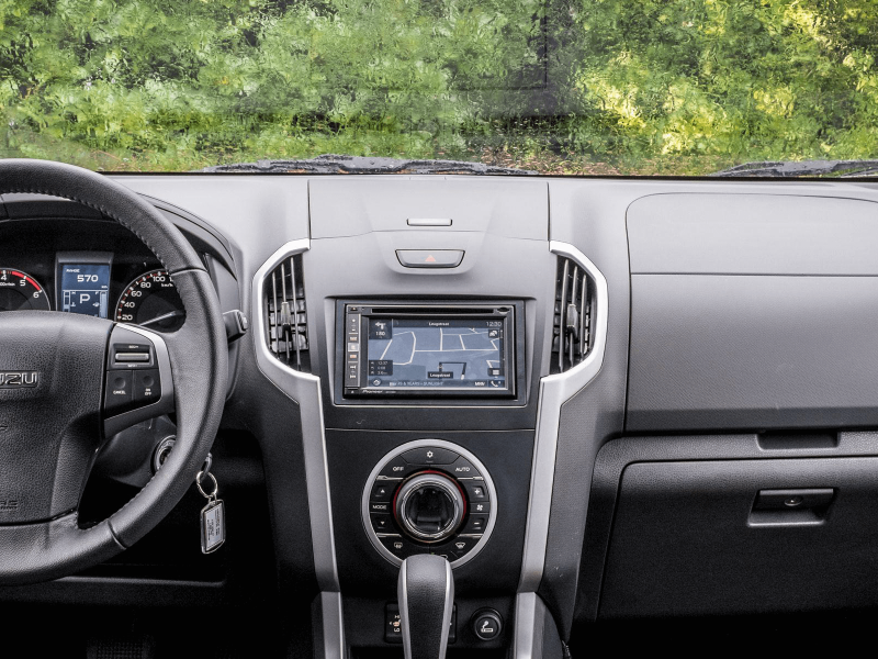 Купити Мультимедійна система Gazer T6009-RG PRO MAX до Isuzu D-Max 2012-2016