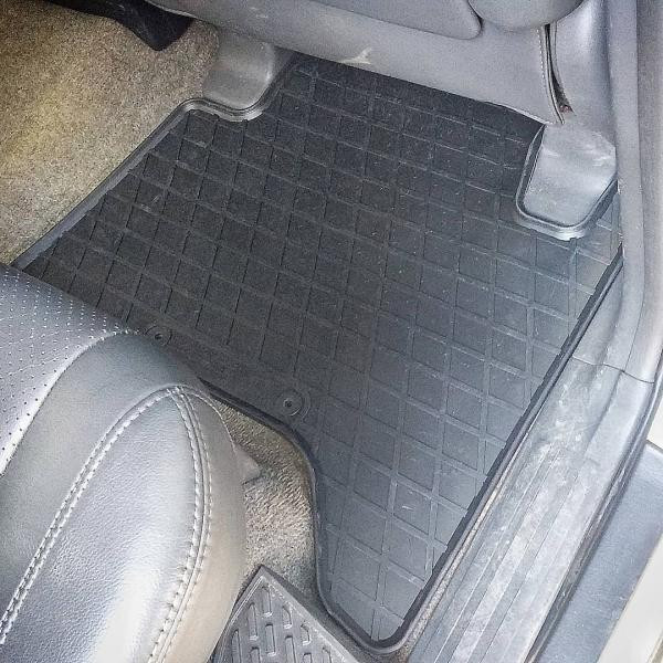 Купить Автоковрики Stingray Toyota Toyota Land Cruiser Prado 120 2003-2009  4 шт Чорние (1022284)