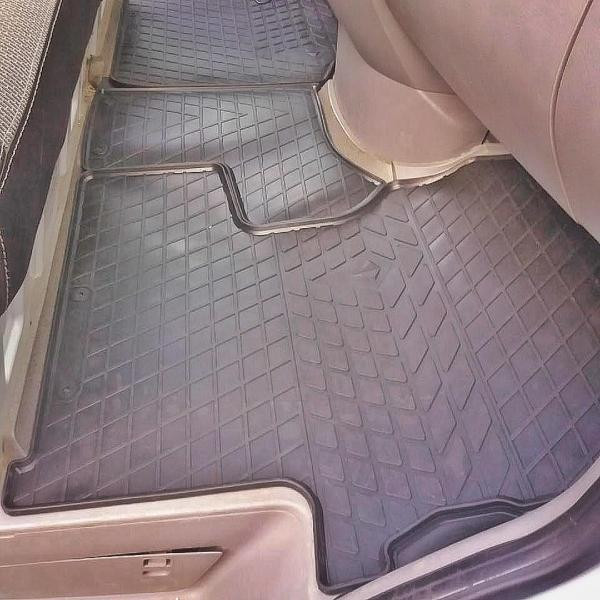 Купить Автоковрики Stingray Mercedes  Mercedes Benz Sprinter II W906 2006-2018 3 шт Чорние (1012314)