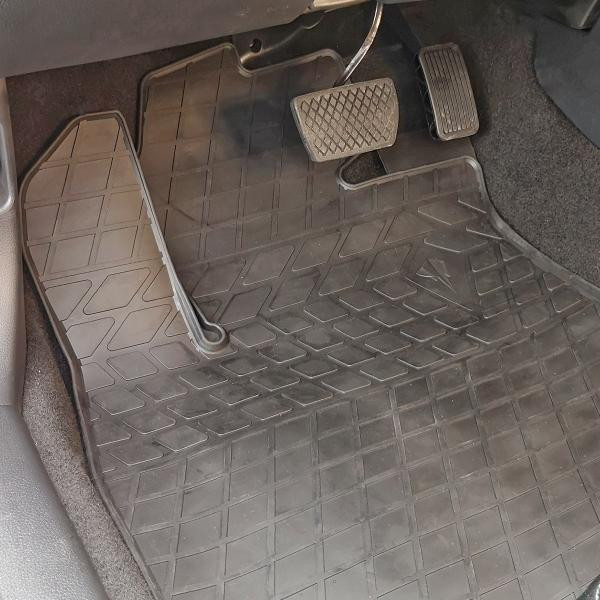 Купить Автоковрики Stingray Honda Honda Civic 2017- 4 шт Чорние (1008134)