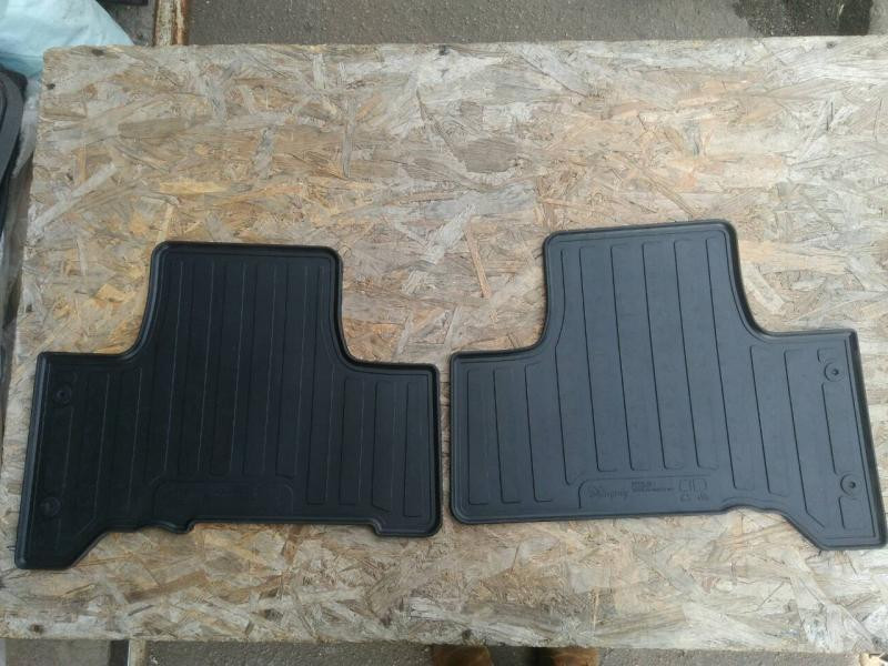 Купить Автоковрики Stingray Toyota Toyota FJ Cruiser '06- 4 шт Чорние (1022374)