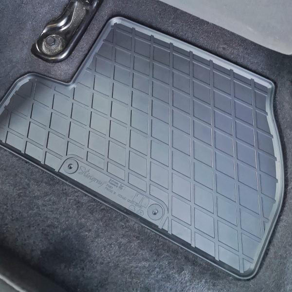 Купити Автоковрики Stingray Ford Ford Focus IV 2018- 4 шт Чорние (1007264)