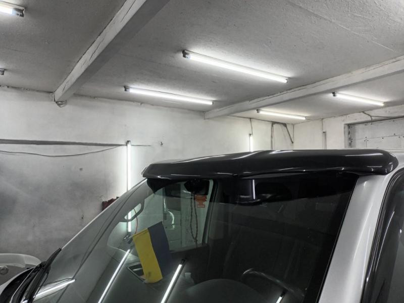 Купити Козирьок на лобове скло (під фарбування) для Volkswagen T6