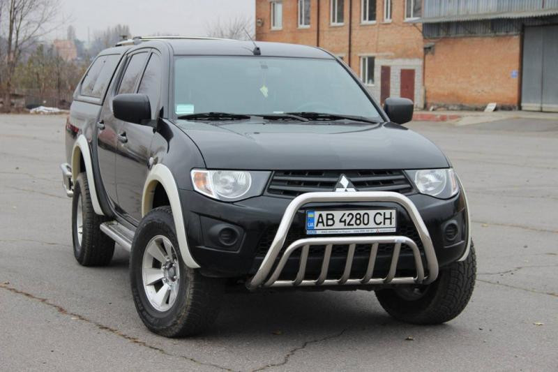 Купити Кенгурятник (нерж.) для Mitsubishi L200 2006-2015 рр