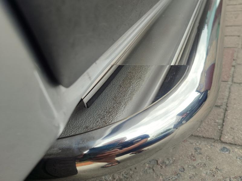 Купити Бокові пороги Premium (2 шт., нерж) 60 мм, коротка база для Nissan NV300/Primastar 2016-рр