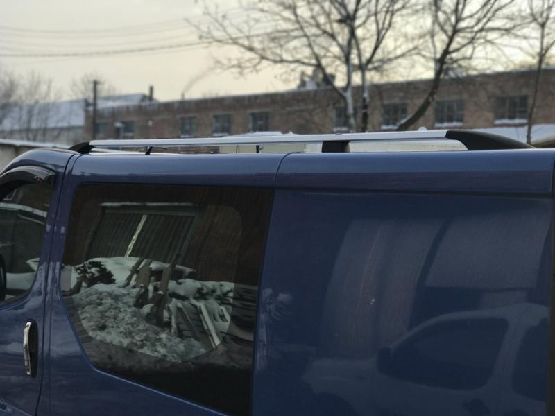 Купити Рейлінги Хром ( пласт. ніжки) Коротка, Пластикові ніжки для Opel Vivaro 2001-2015 рр