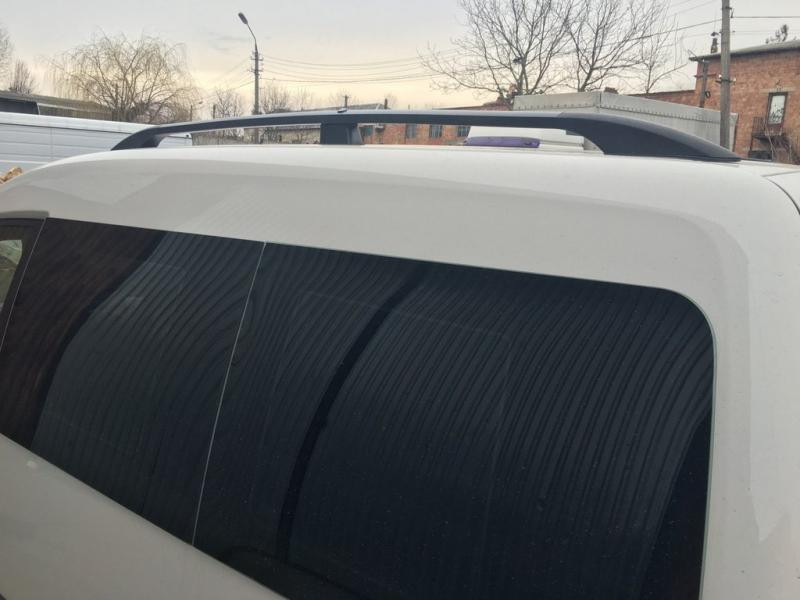 Купить Рейлинги черные Станд. база, Металлические ножки для Volkswagen Caddy 2015-2020 гг