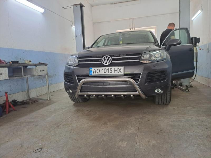 Купити Кенгурятник WT003 (нерж) для Volkswagen Touareg 2010-2018 рр