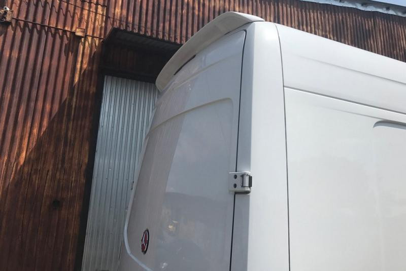 Купить Спойлер Anatomik (узкая модель, под покраску) для Mercedes Sprinter W907/W910 2018- гг