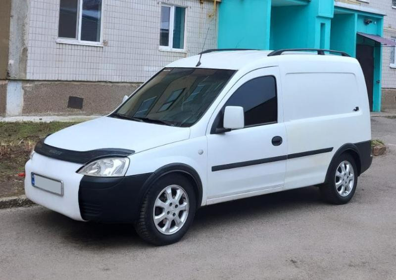 Купить Рейлинги черные Пластиковые ножки для Opel Combo 2002-2012 гг