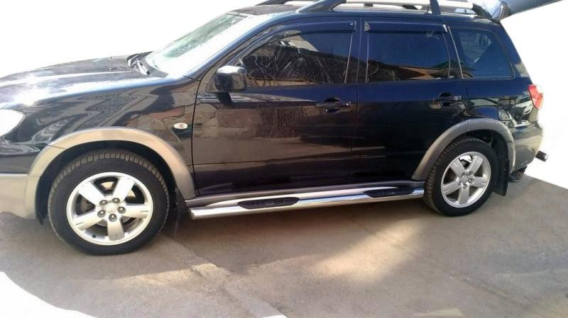 Купити Бічні труби (2 шт., нерж) для Mitsubishi Outlander 2001-2006 рр