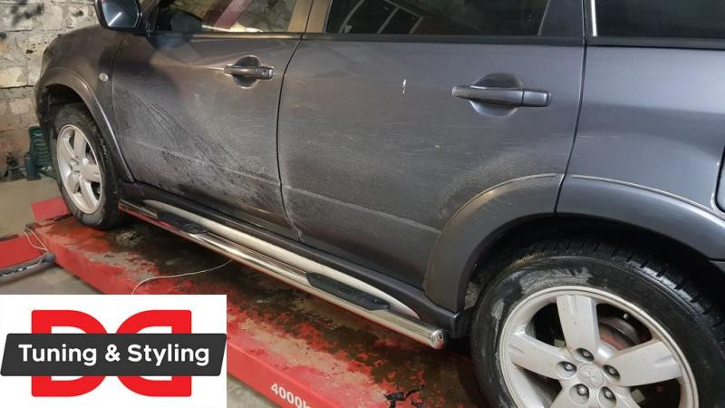 Купити Бічні труби (2 шт., нерж) для Mitsubishi Outlander 2001-2006 рр