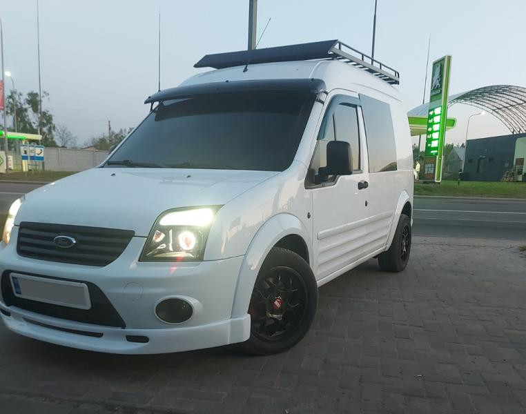 Купить Передняя нижняя юбка (под покраску) для Ford Connect 2010-2013 гг