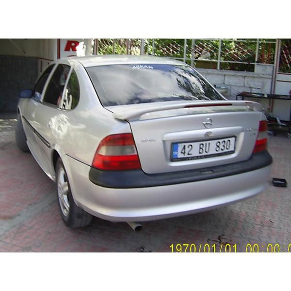 Купити Спойлер Ісіклі (під фарбування) для Opel Vectra B 1995-2002 рр