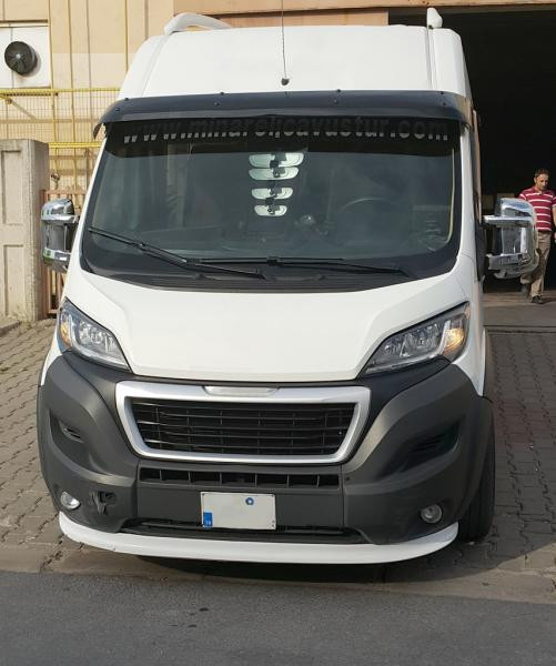 Купити Козирьок на лобове скло (чорний глянець, 5мм) для Opel Movano 2021- рр