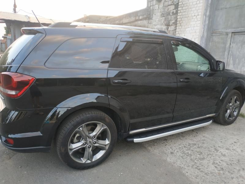 Купити Бокові пороги Fullmond (2 шт., алюміній) для Fiat Freemont