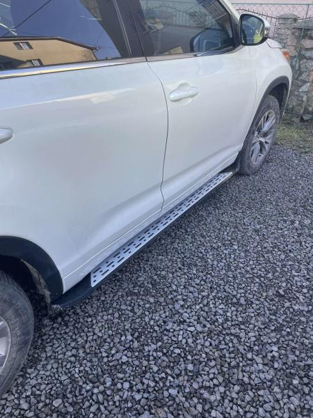 Купити Пороги Оригінальний дизайн (для EU і USA, 2 шт, алюміній) для Toyota Highlander 2013-2019 рр