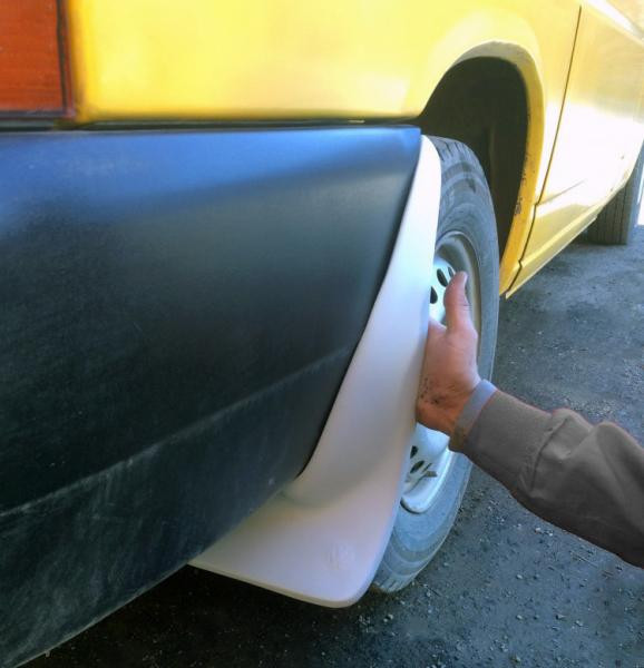 Купить Задние брызговики (2 шт, стекловолокно) для Volkswagen T4 Caravelle/Multivan