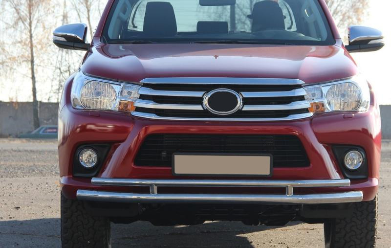 Купити Передній захист ST018 (нерж) для Toyota Hilux 2015- рр