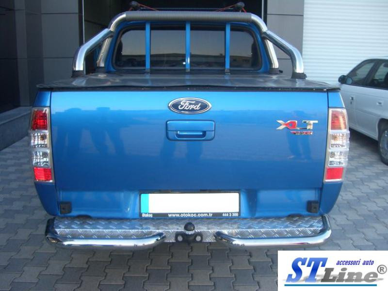 Купити Задні кути AK003 (2 шт., нерж.) для Ford Ranger 2007-2011 рр