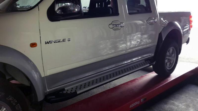 Купить Боковые пороги Allmond Grey (2 шт., алюминий) для GreatWall Wingle 5