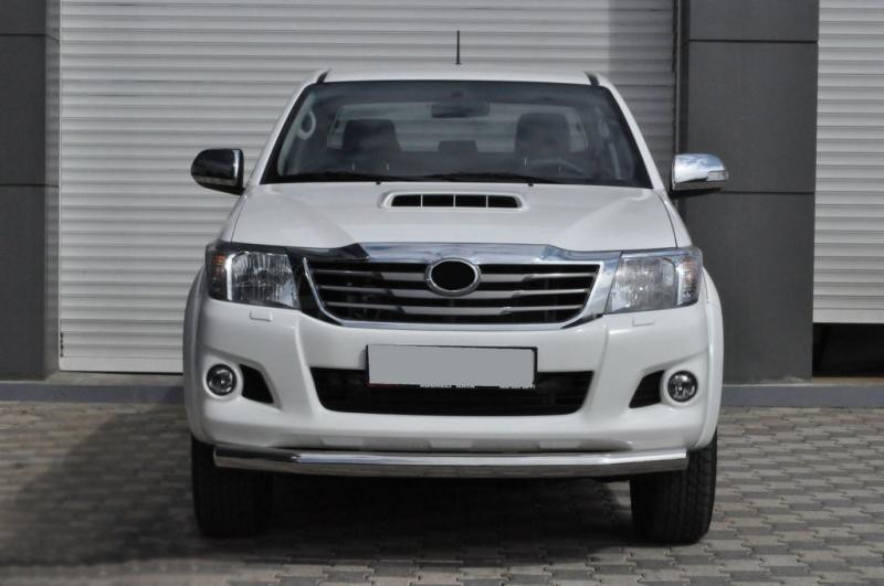 Купити Передній захист ST008 (нерж.) для Toyota Hilux 2006-2015 рр