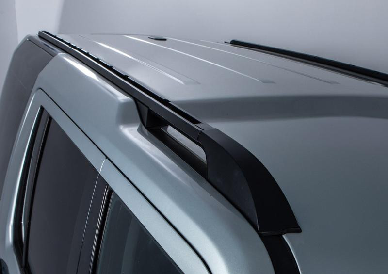 Купити Рейлінги Оригінальна модель (чорні) для Land Rover Discovery IV