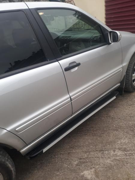 Купити Бокові пороги Maya V1 (2 шт., алюміній) для Mercedes ML W163