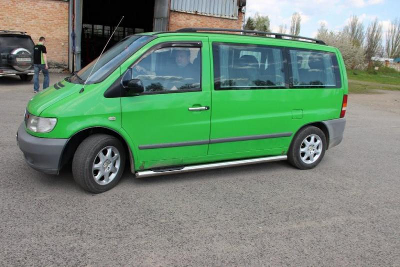 Купити Бічні труби (2 шт., нерж.) d70 для Mercedes Vito W638 1996-2003 рр