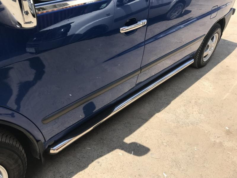 Купити Бічні труби (2 шт., нерж.) d60 для Mercedes Vito W638 1996-2003 рр