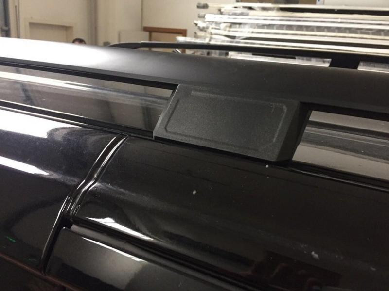 Купить Рейлинги черные ELITE (пласт. ножки) Средняя база (LONG) для Mercedes Vito/V-class W447 2014- гг