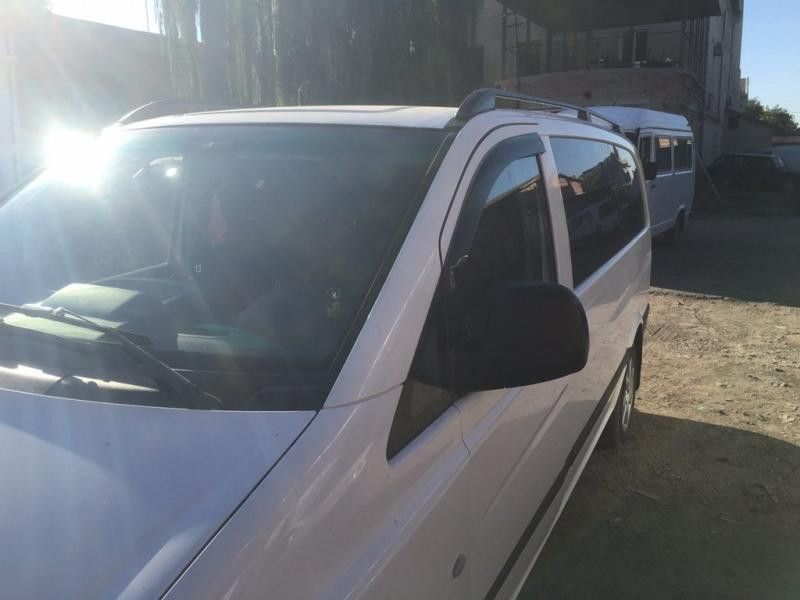 Купить Рейлинги черные Skyport (сплошной метал) Средняя база (LONG) для Mercedes Viano 2004-2014 гг