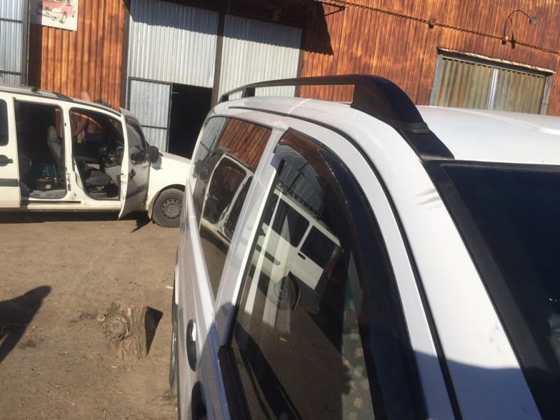 Купить Рейлинги черные Skyport (сплошной метал) Длинная база (EXTRALONG) для Mercedes Viano 2004-2014 гг