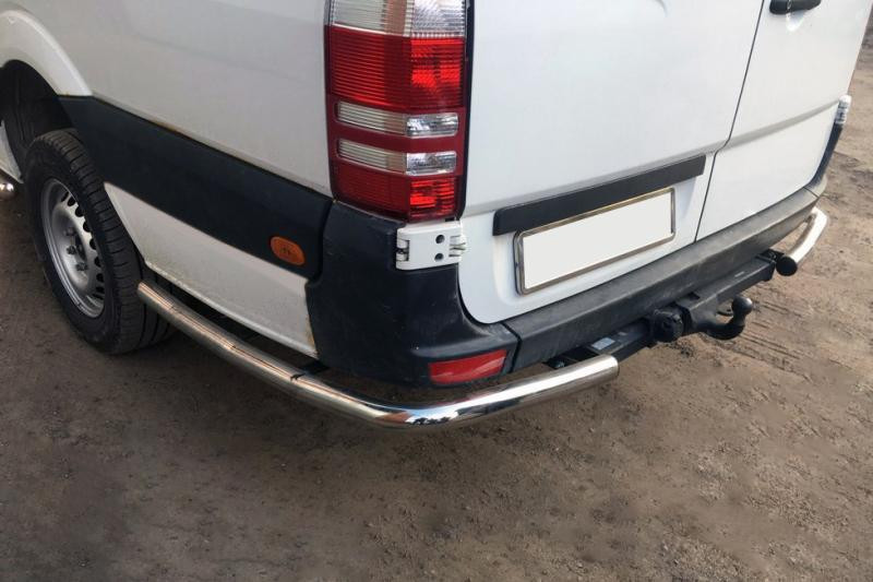 Купить Боковые трубы за задним колесом угловые (2 шт, нерж) Средняя для Mercedes Sprinter W907/W910 2018- гг