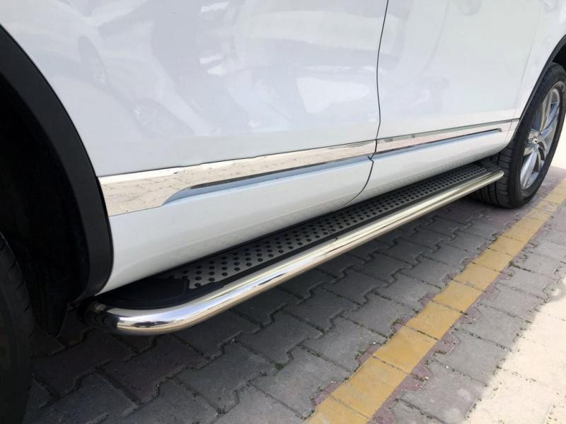 Купити Бокові пороги Maydos V2 (2 шт., нерж) для Volkswagen Amarok 2010-2022 рр