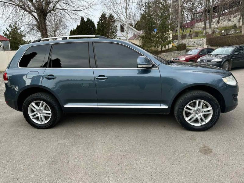 Купить Рейлинги Хром (Пласт. Ножки) Пластиковая ножка для Volkswagen Touareg 2002-2010 гг