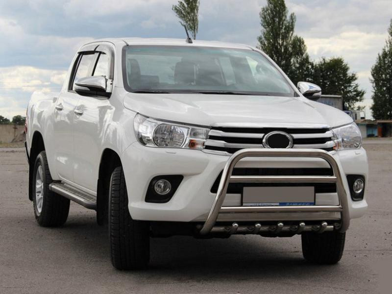 Купити Передній захист WT010 (нерж) для Toyota Hilux 2015- рр