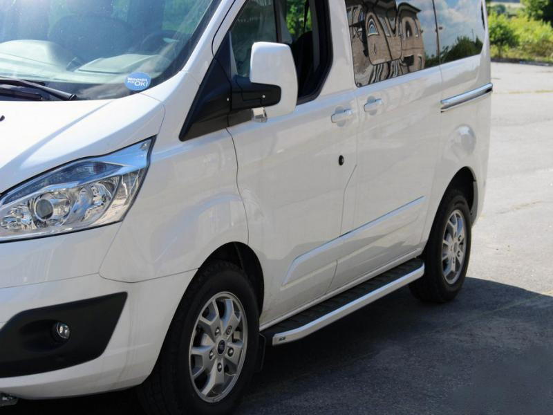 Купити Бокові пороги Fullmond (2 шт., алюм.) Коротка база для Ford Custom 2013-2022 рр