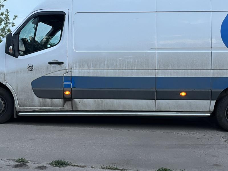 Купить Боковые пороги Premium (2 шт., нерж.) 60 мм, длинная база для Renault Master 2011-2023 гг