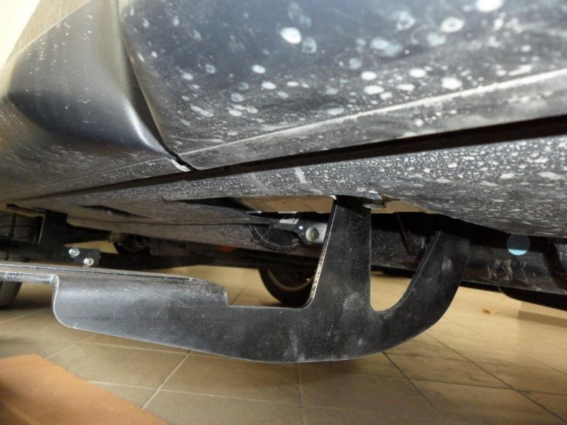 Купити Бокові пороги Maya V2 (2 шт., алюміній) для Range Rover Sport 2005-2013 рр