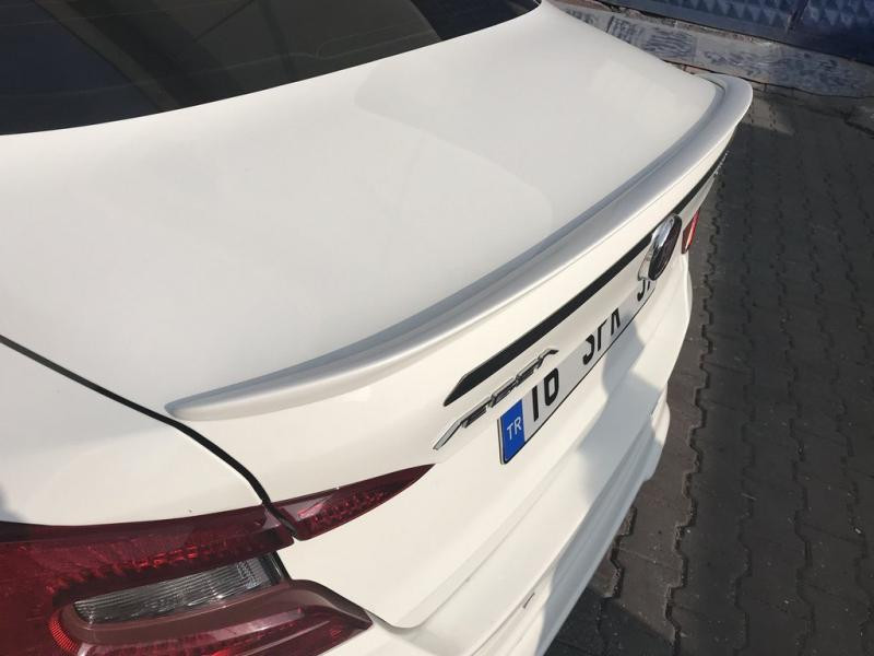 Купити Спойлер під фарбування (скловолокно) для Fiat Tipo 2016- рр