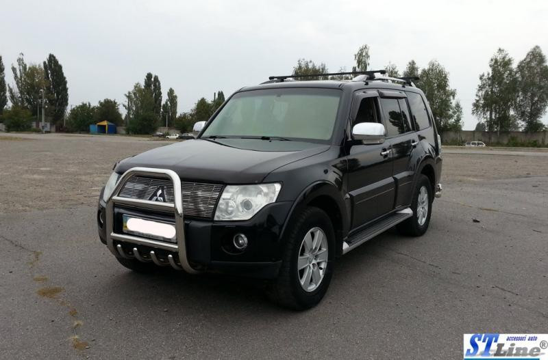 Купити Кенгурятник QT011 (нерж.) для Mitsubishi Pajero Wagon IV