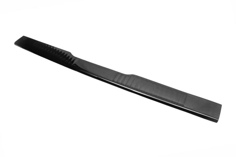 Купити Накладка на задній бампер з загином DDU (пластик) Матова для Mercedes Viano 2004-2014 рр