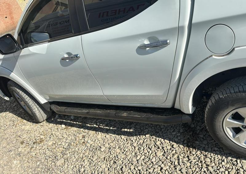 Купить Боковые пороги Amazon Black (2 шт, черные) для Mitsubishi L200 2015-2024 гг