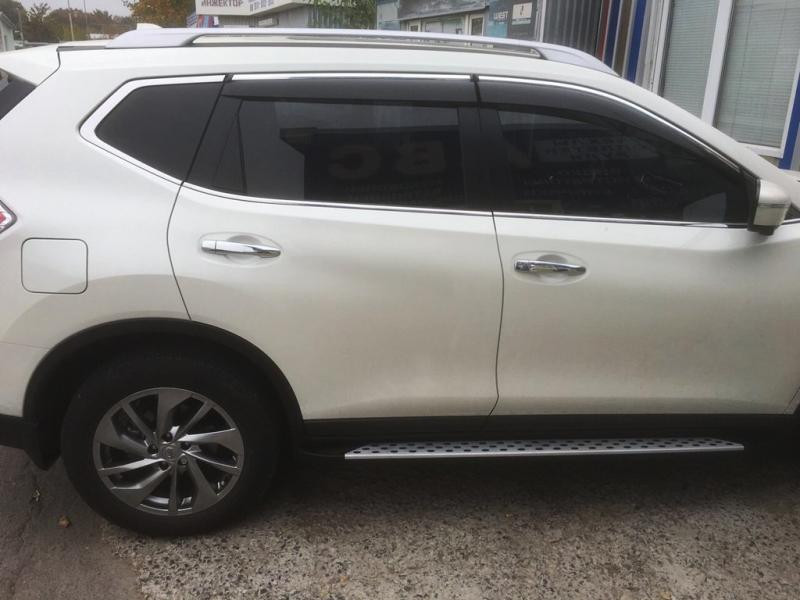 Купити Бокові пороги OEM V1 (A-тип) для Nissan X-trail T32 / Rogue 2014-2021 рр