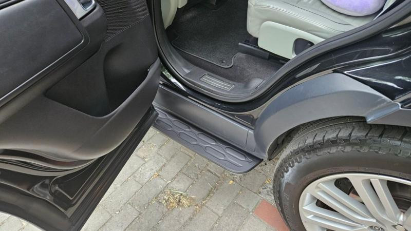 Купити Бокові пороги (2 шт) для Land Rover Discovery V